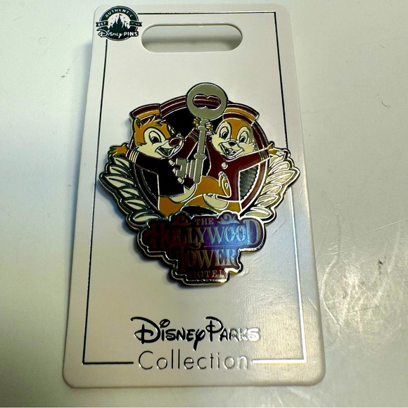 NWT. Disney Pin - Hollywood Tower Hotel Tower Of Terror Chip N Dale. - Picture 1 of 7
